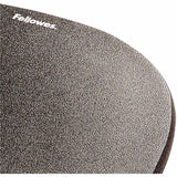 Fellowes. Fellowes&reg; Memory Foam Mouse Pad with Wrist Rest - Black (9176501)